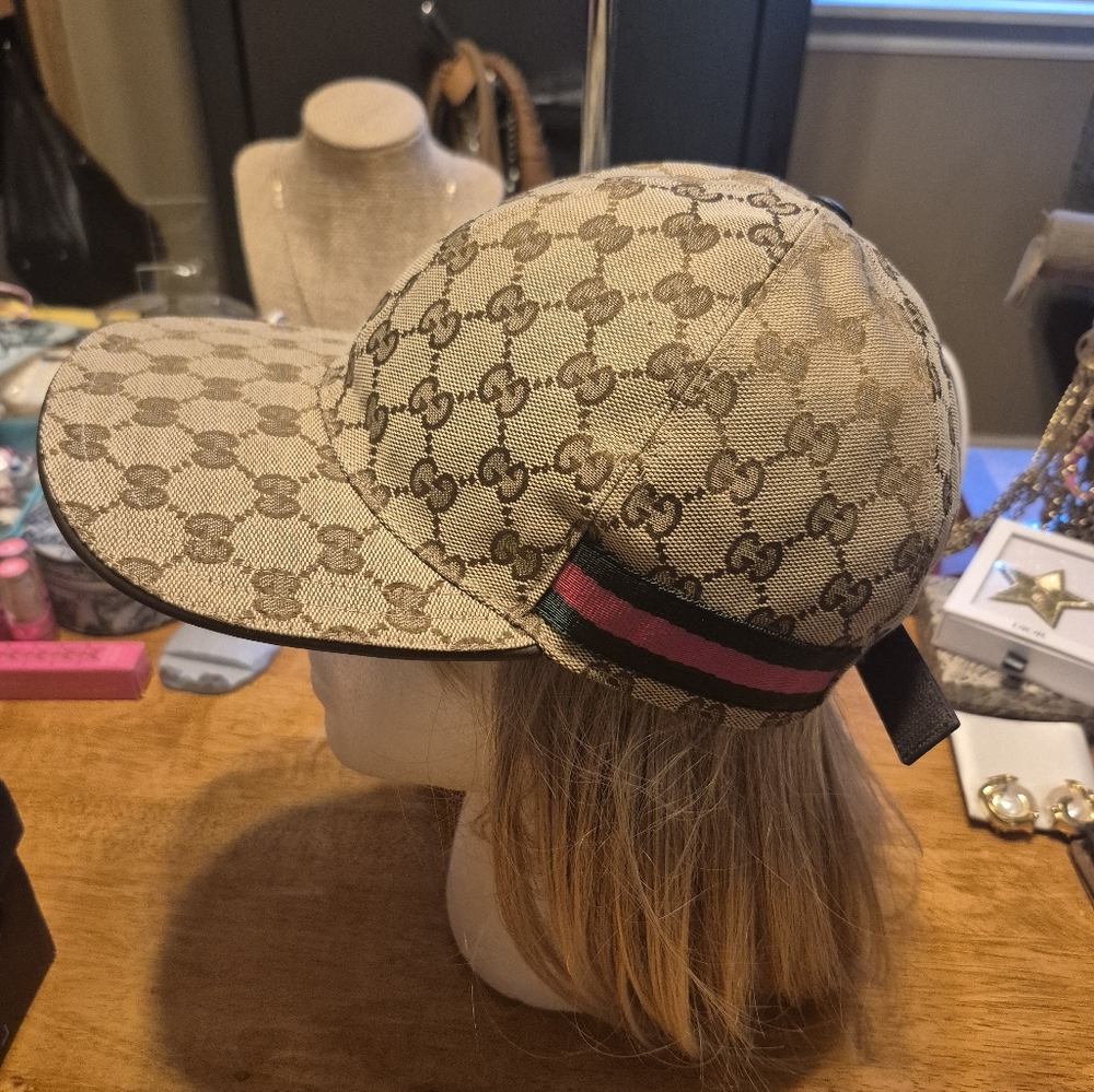 NWOT EC Sherry Line GucciHat - Picture 2 of 5